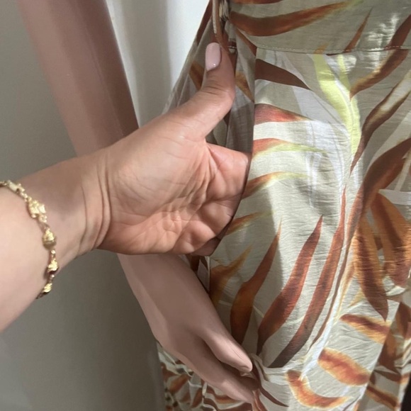 NWT L'ATISTE by AMY Palms Print Wide Leg Cropped Jumpsuit - Picture 6 of 16